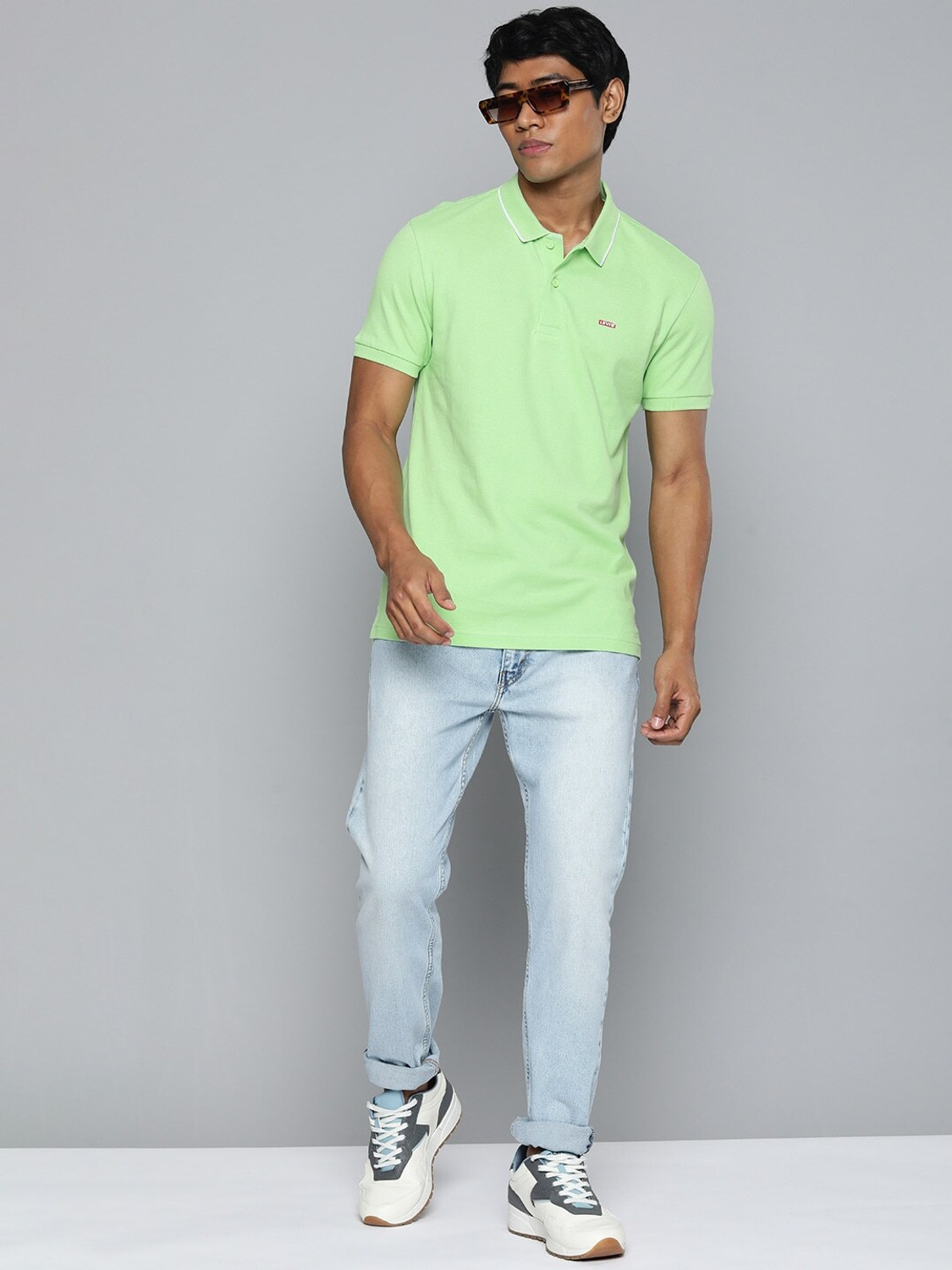 Image of LEVI'S Solid Men Polo Neck Green T-Shirt