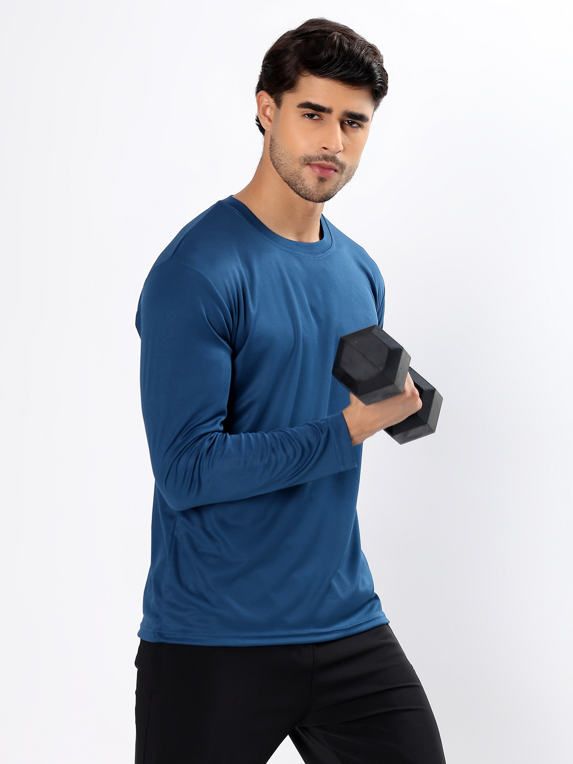 Image of Garmin Solid Men Round Neck Multicolor T-Shirt