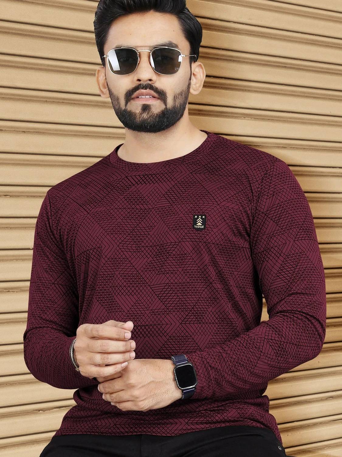 VeBNoR Men Abstract Round Neck Polycotton Maroon T-Shirt