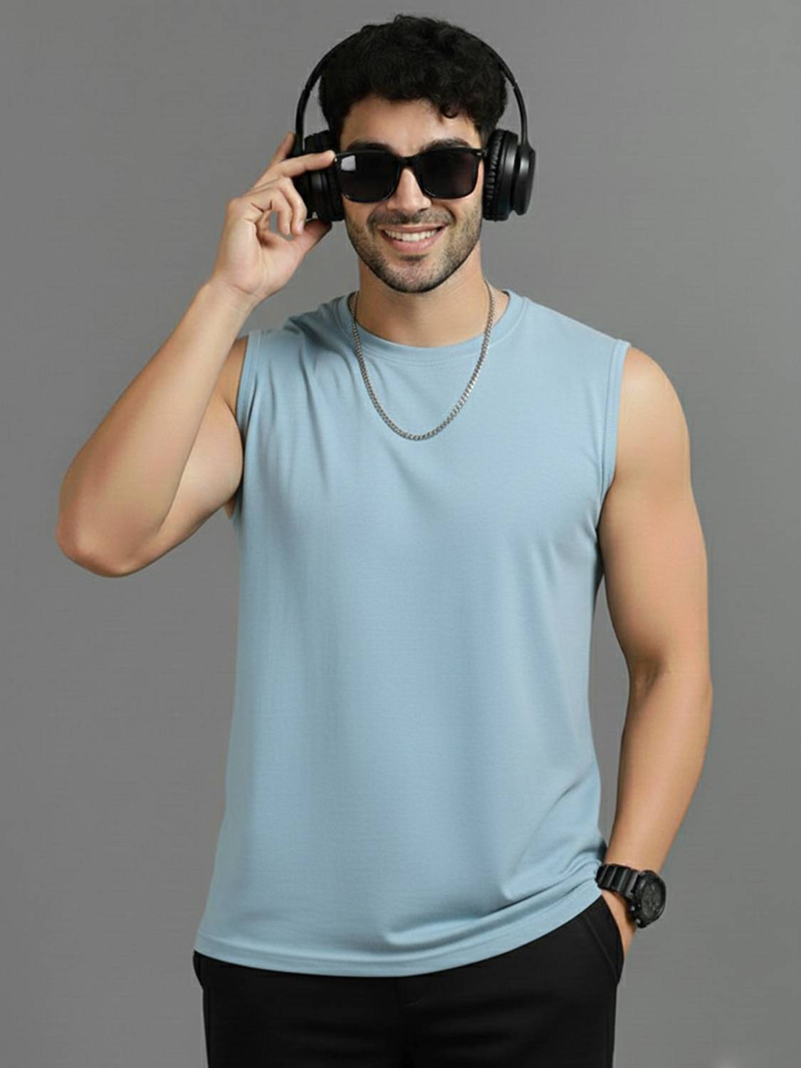 Jangoboy Solid Men Round Neck Blue T-Shirt