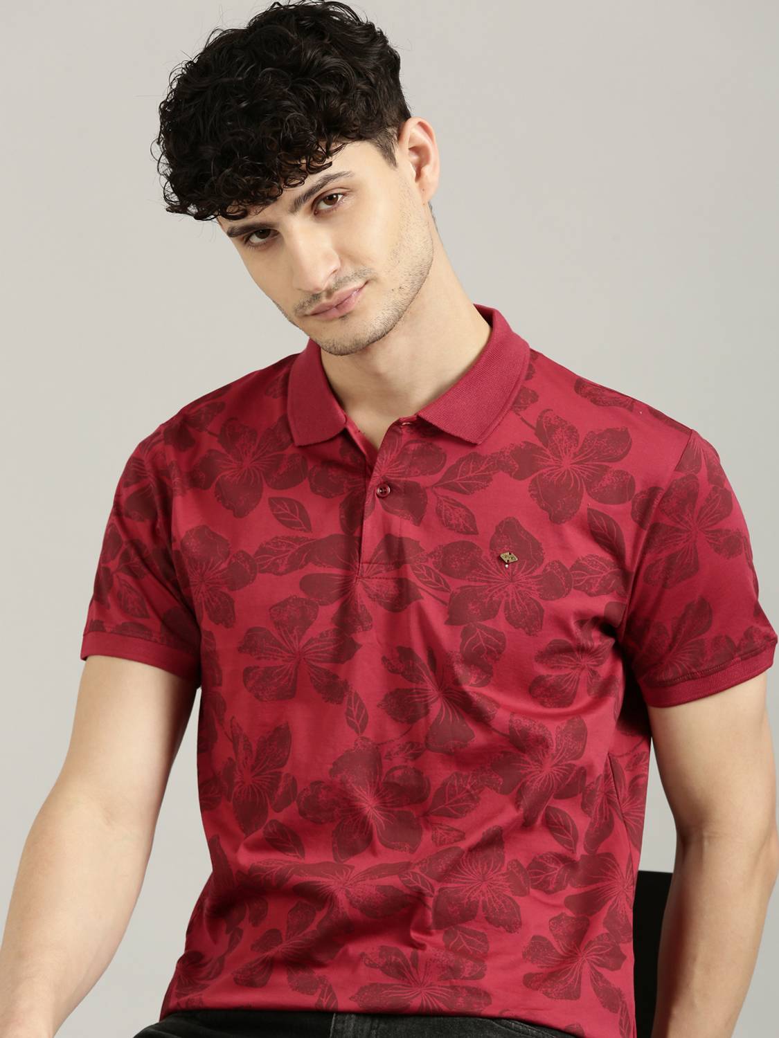 JOVEN Men Printed Polo Neck Pure Cotton Maroon T-Shirt