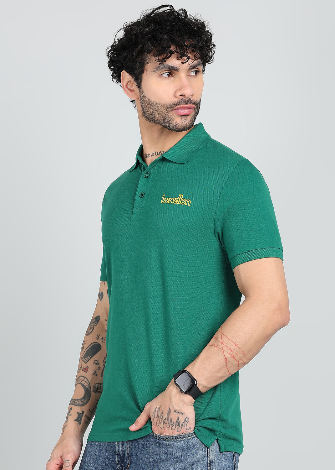 Image of United Colors of Benetton Solid Men Polo Neck Green T-Shirt
