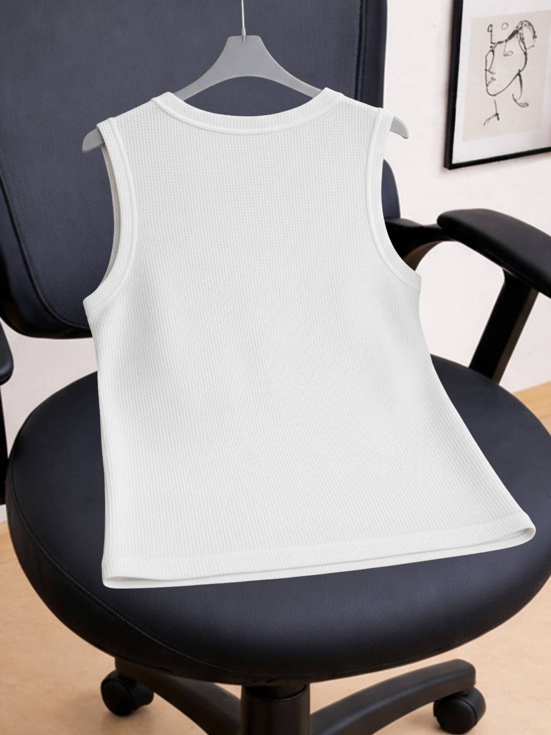 Fashion Solid Men Round Neck White T-Shirt - Image 2