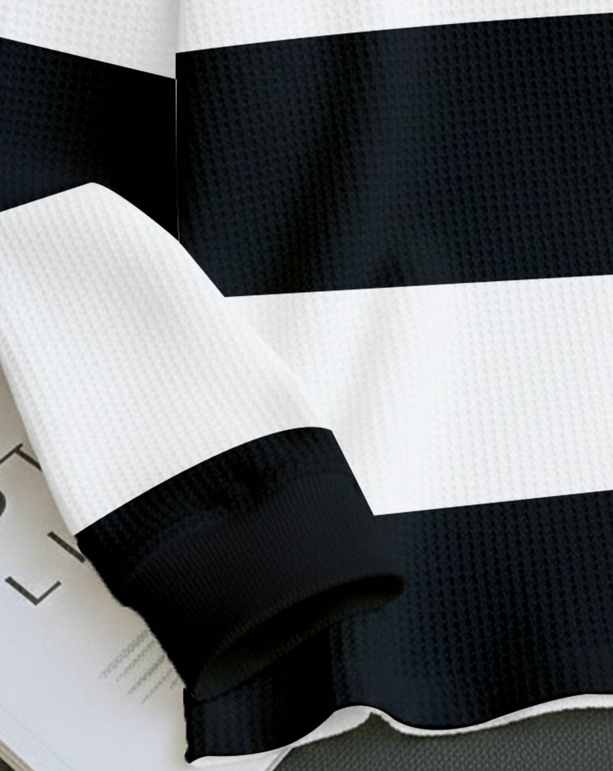 ENITOR Colorblock Men Zip Neck White T-Shirt - Image 4