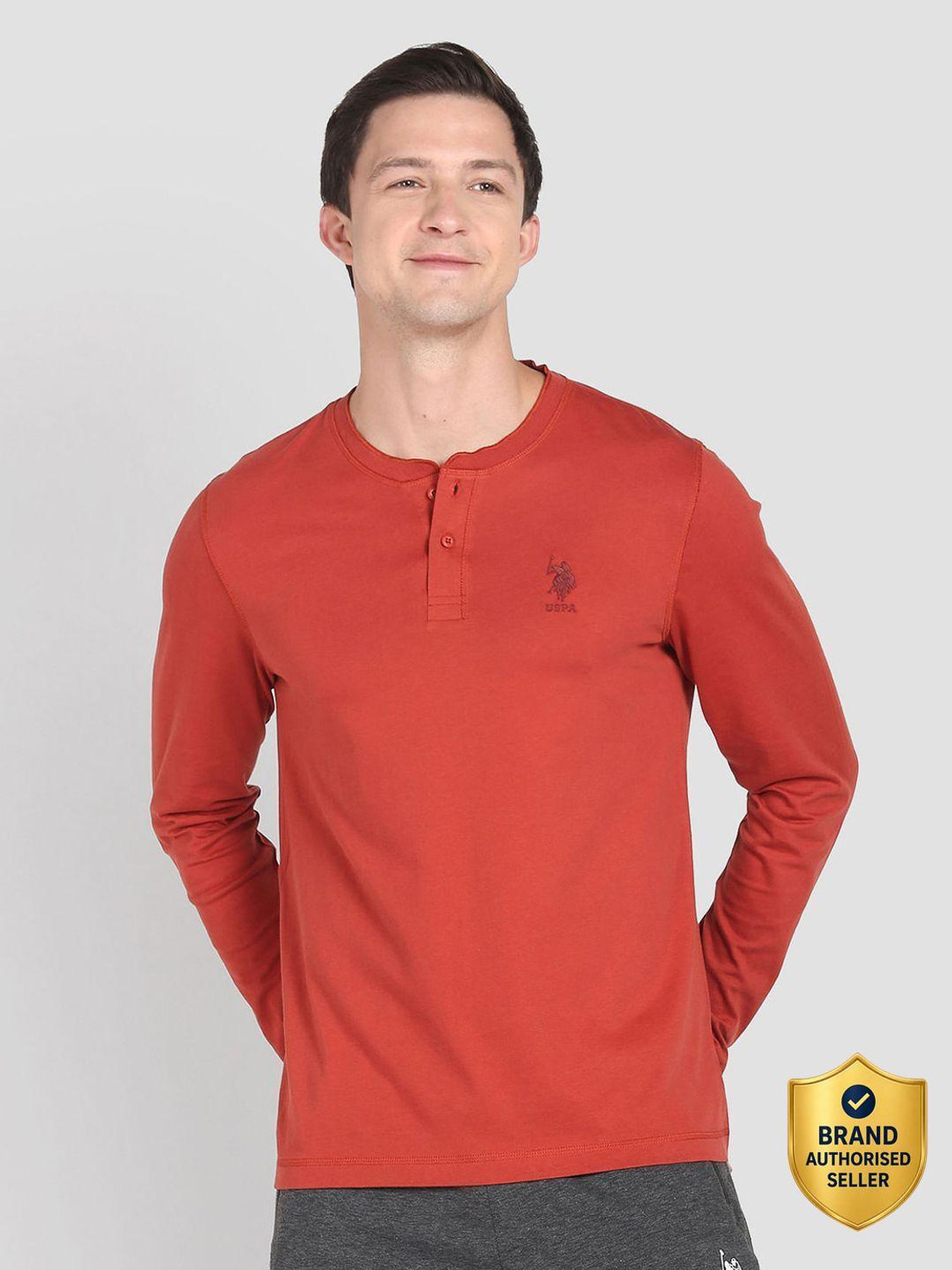 Image of U.S. POLO ASSN. Solid Men Henley Neck Red T-Shirt