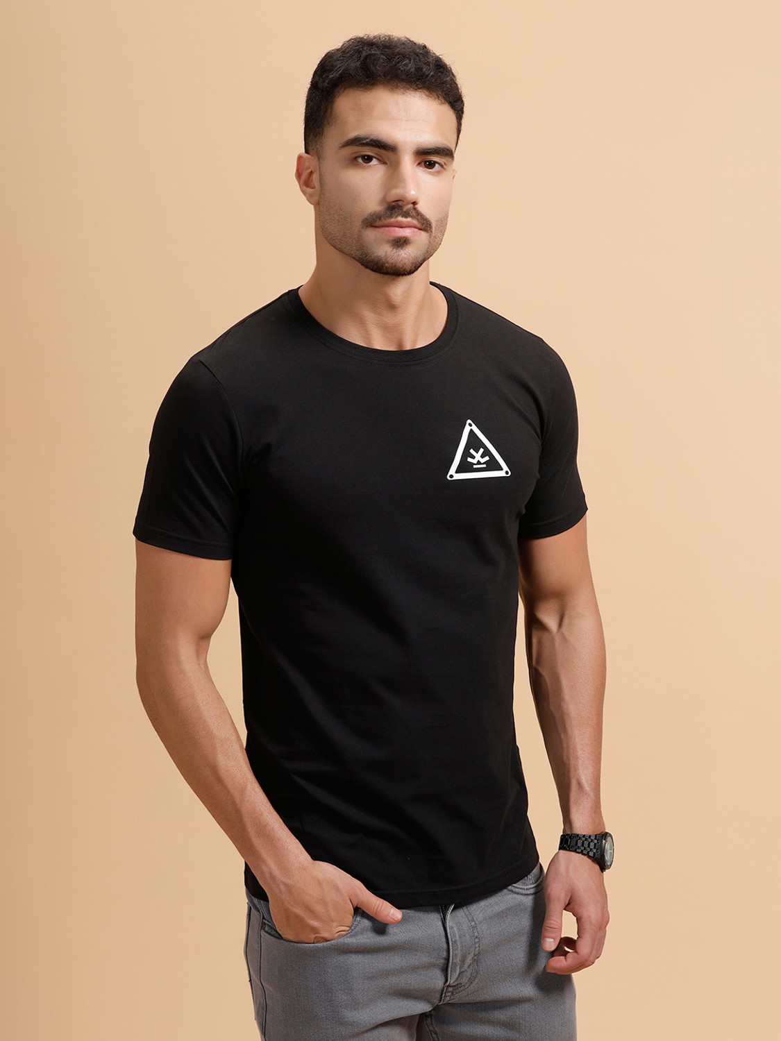 Image of WROGN Solid Men Round Neck Black T-Shirt