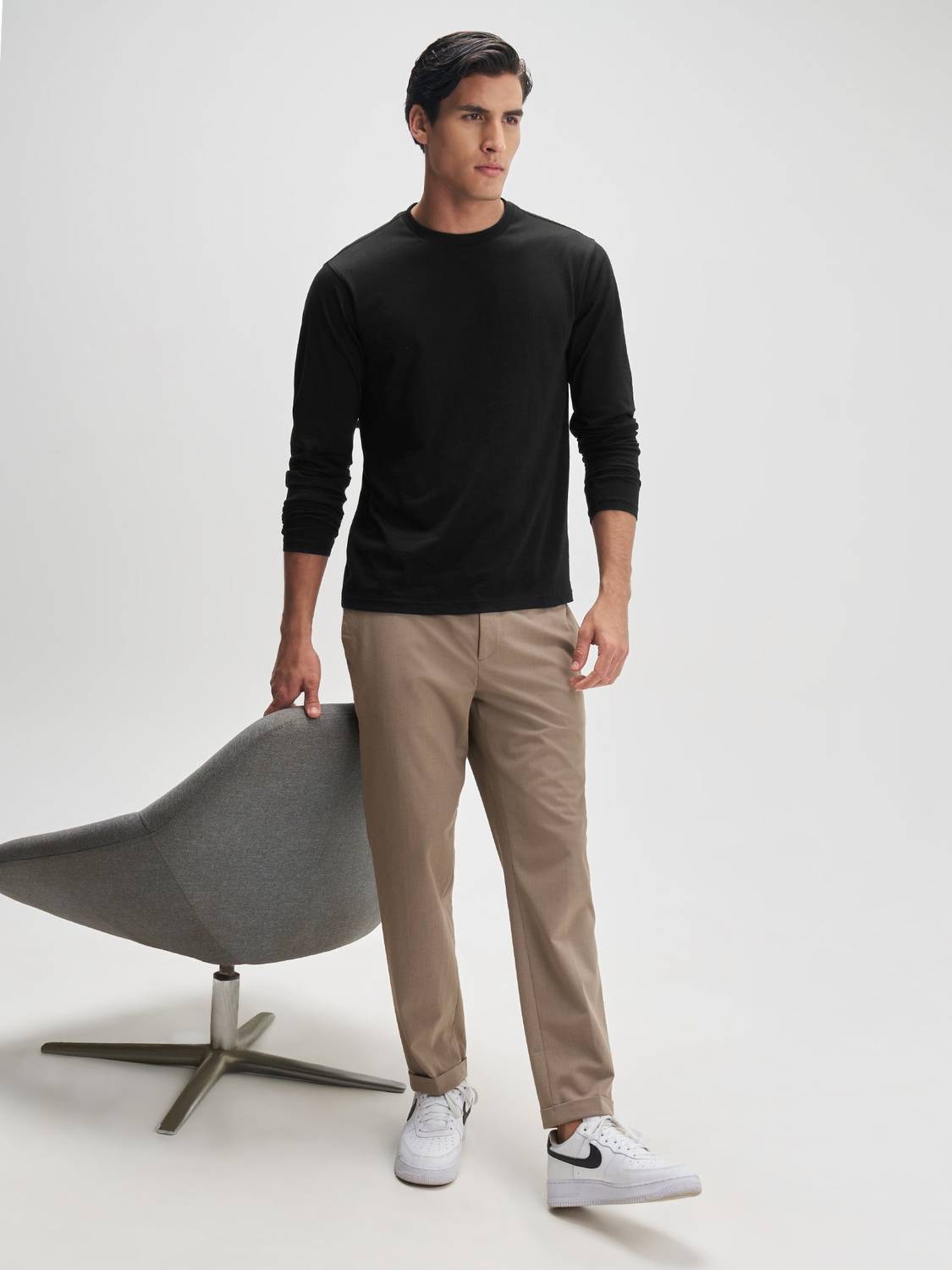 XYXX Solid Men Black T-Shirt - Image 2