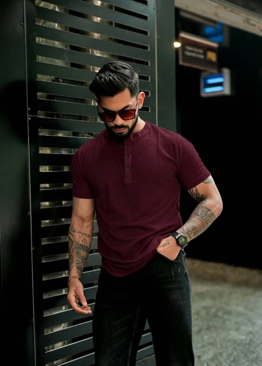 RABLY Men Henley Neck Maroon T-Shirt - Image 1
