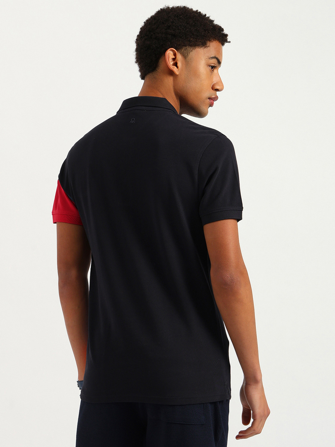 Image of United Colors of Benetton Colorblock Men Polo Neck Blue T-Shirt