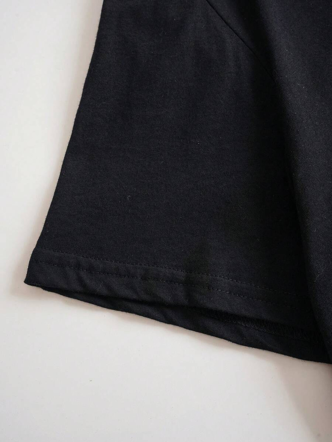 Image of THALASI Graphic Print Men Crew Neck Black T-Shirt