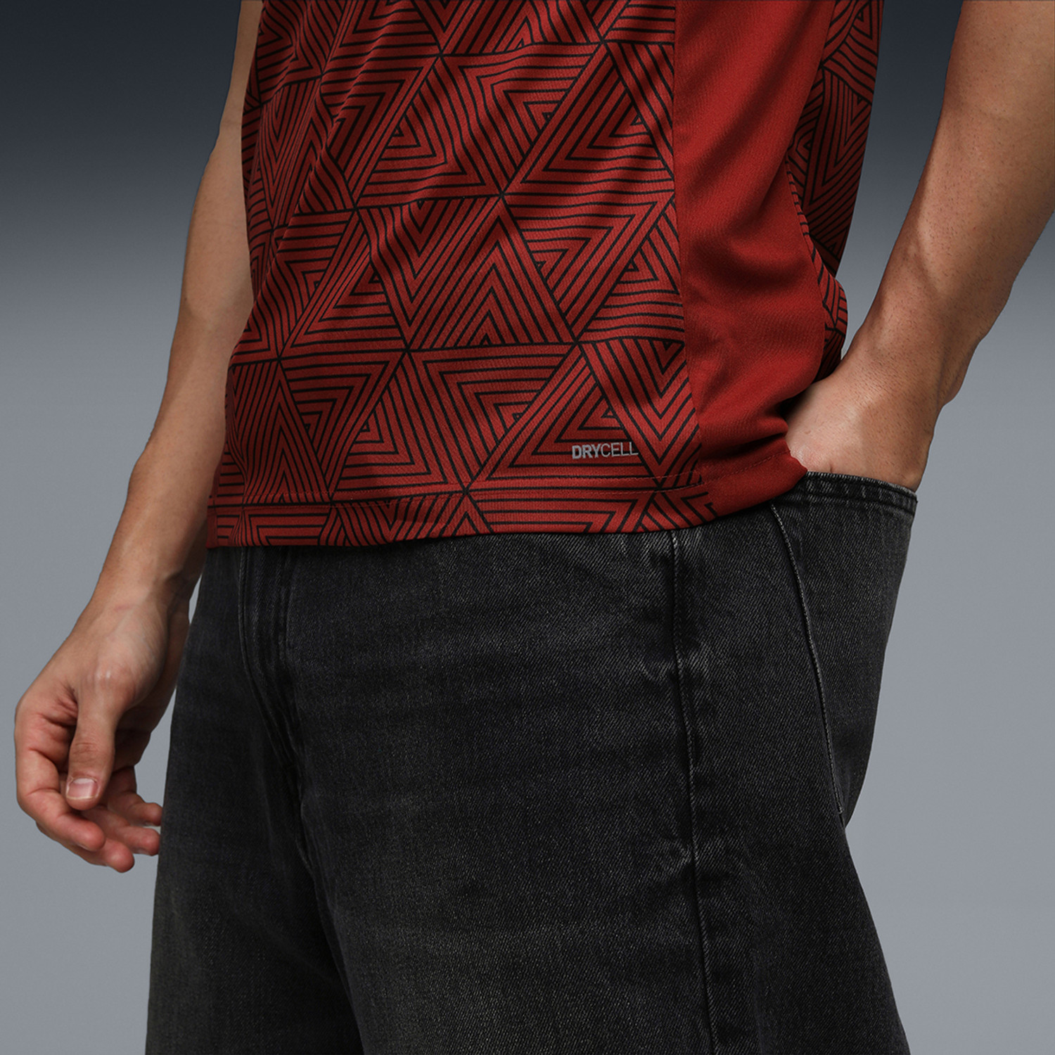 Image of PUMA Solid Men Crew Neck Red T-Shirt