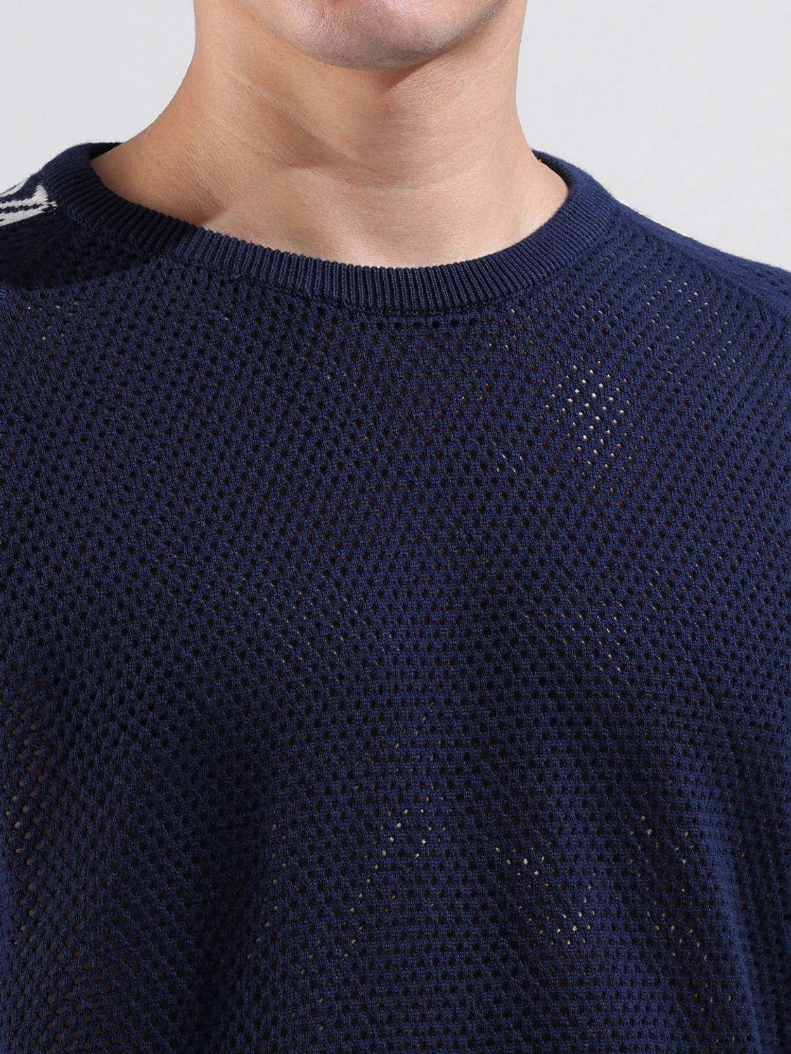 Image of The Indian Garage Co. Solid Men Crew Neck Blue T-Shirt