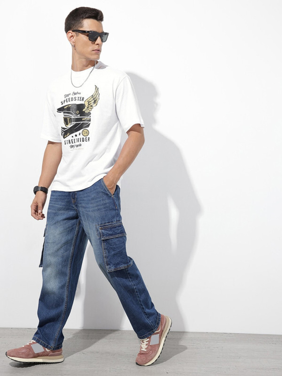 Image of Roadster Graphic Print Men Round Neck White T-Shirt