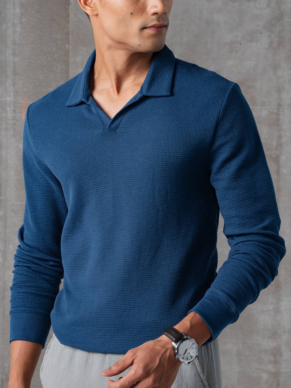 Damensch Men Self Design Polo Neck Cotton Blend Blue T-Shirt