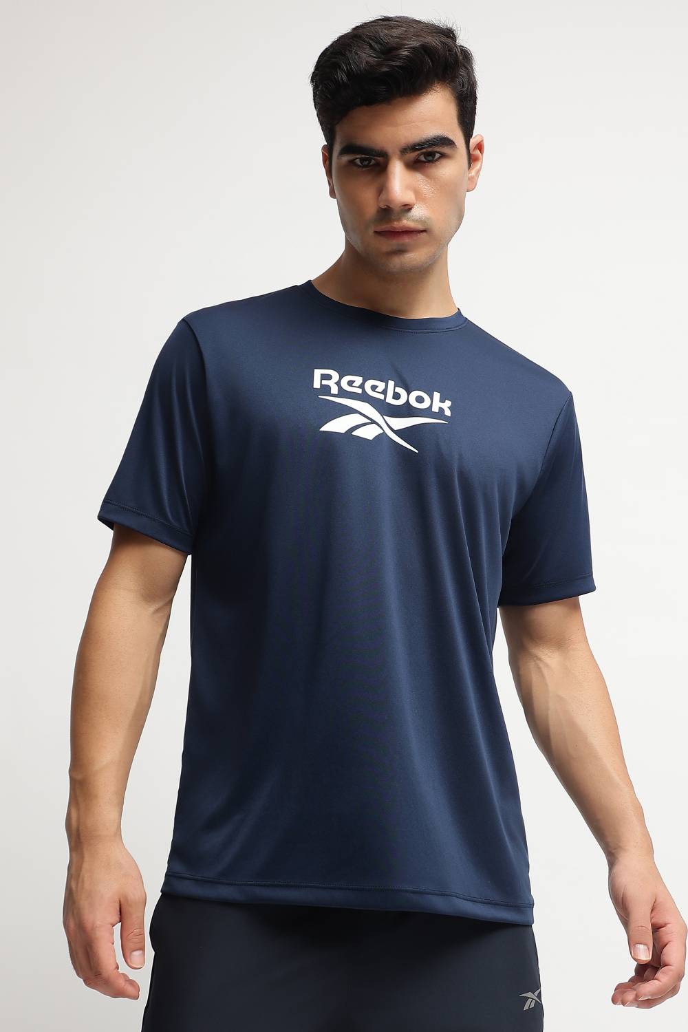 REEBOK Men Printed Crew Neck Polyester Navy Blue T-Shirt
