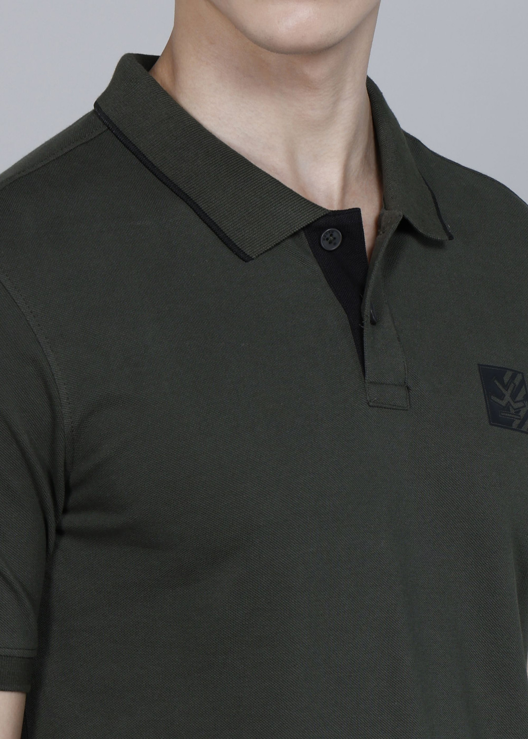 Image of WROGN Men Solid Polo Neck Pure Cotton Green T-Shirt