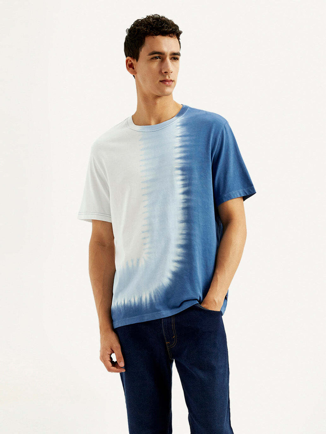 Image of LEVI'S Tie & Dye Men Crew Neck White T-Shirt