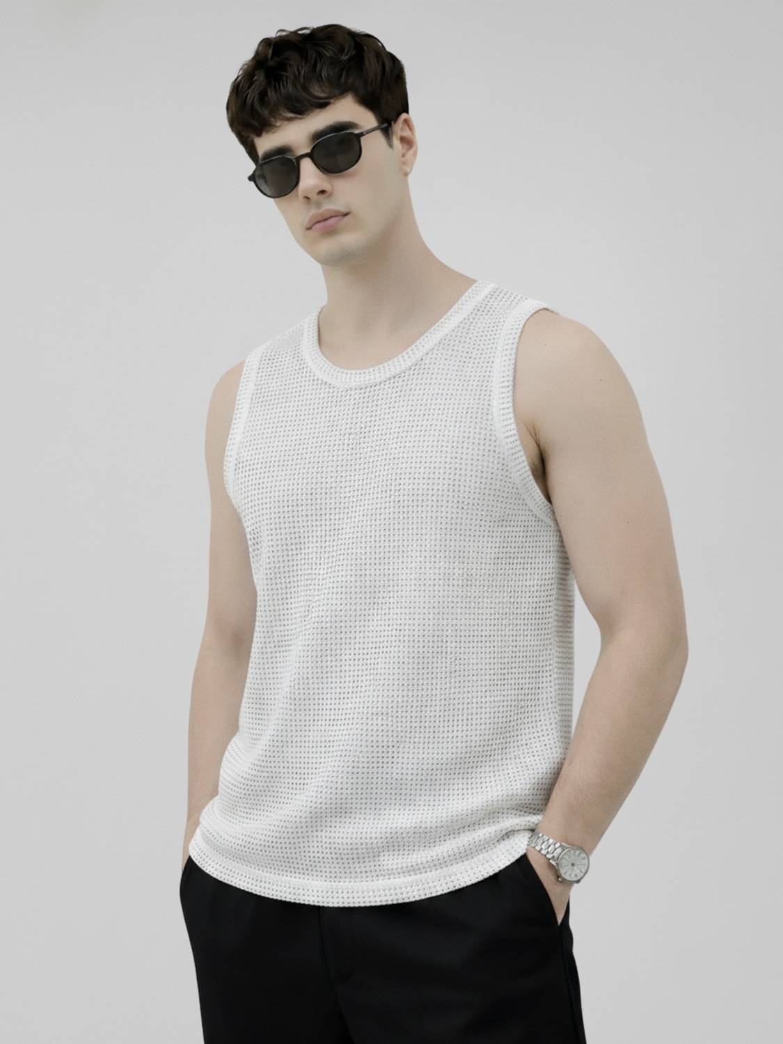 Fashion Youth Men White Round Neck T-Shirt - Image 1