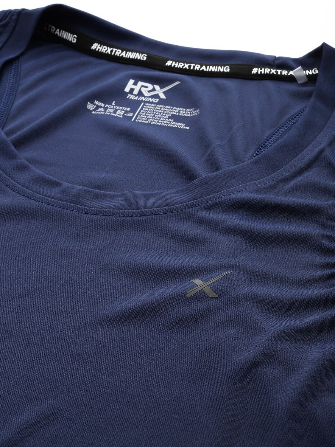 Image of HRX by Hrithik Roshan Solid Men Round Neck Navy Blue T-Shirt