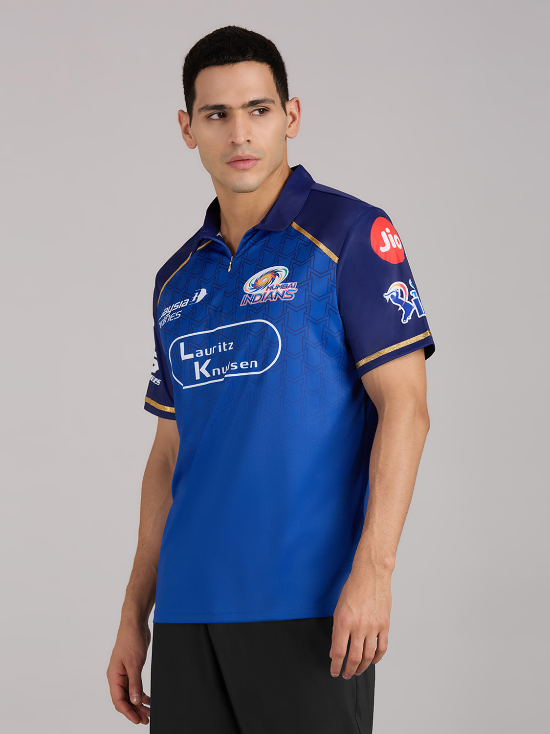 Image of Skechers Solid Men Polo Neck Multicolor T-Shirt