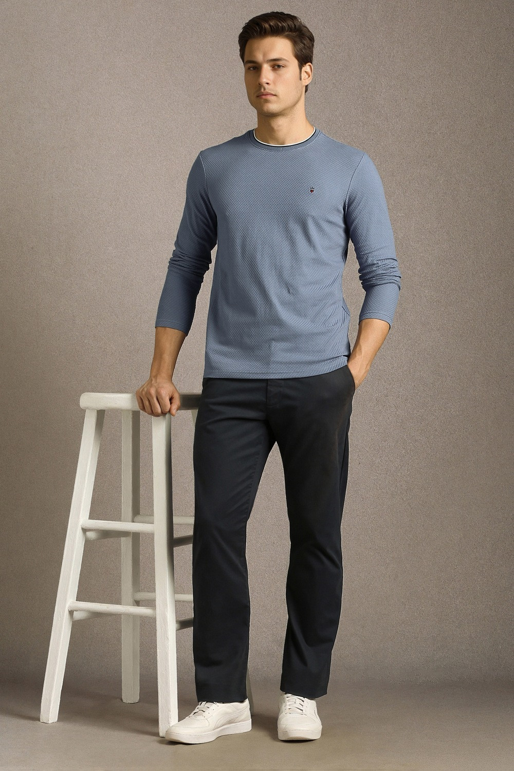 Image of LOUIS PHILIPPE Self Design Men Crew Neck Grey T-Shirt