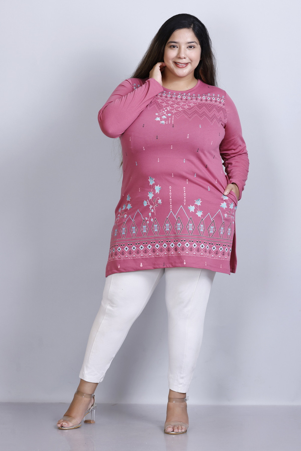 Image of Star Touch Floral Print Women Round Neck Pink T-Shirt