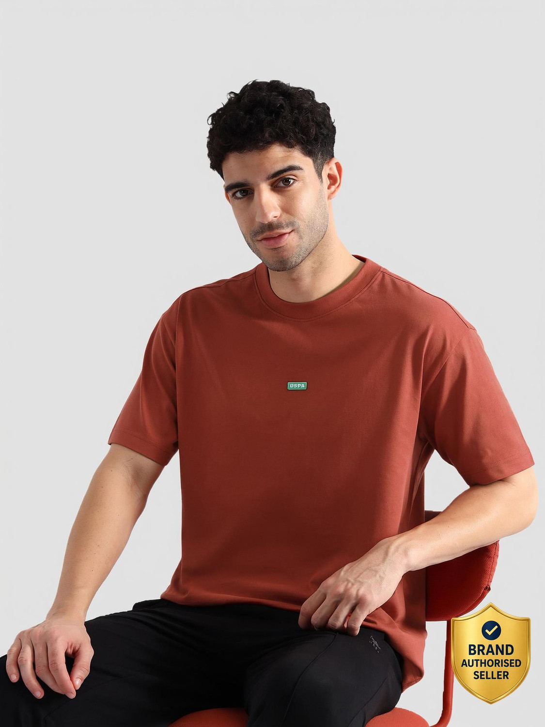 Image of U.S. POLO ASSN. Solid Men Crew Neck Brown T-Shirt