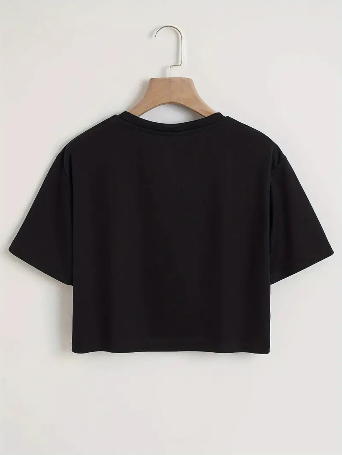 Image of THERECHER Graphic Print Women Round Neck Black T-Shirt