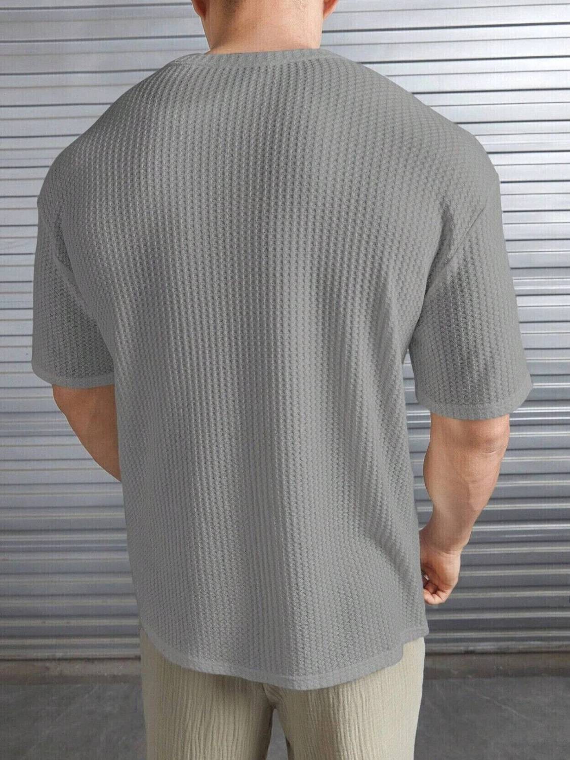 TAZO Men Grey Round Neck T-Shirt - Image 2