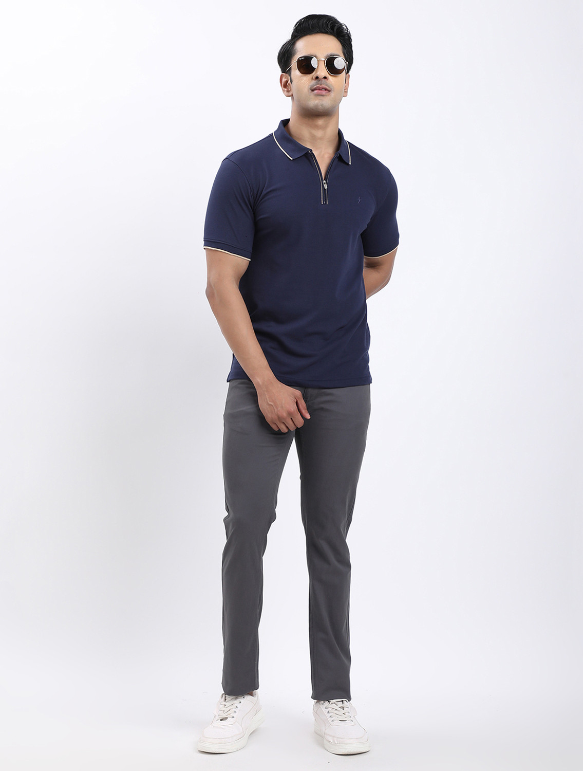 Image of INDIAN TERRAIN Solid Men Polo Neck Blue T-Shirt