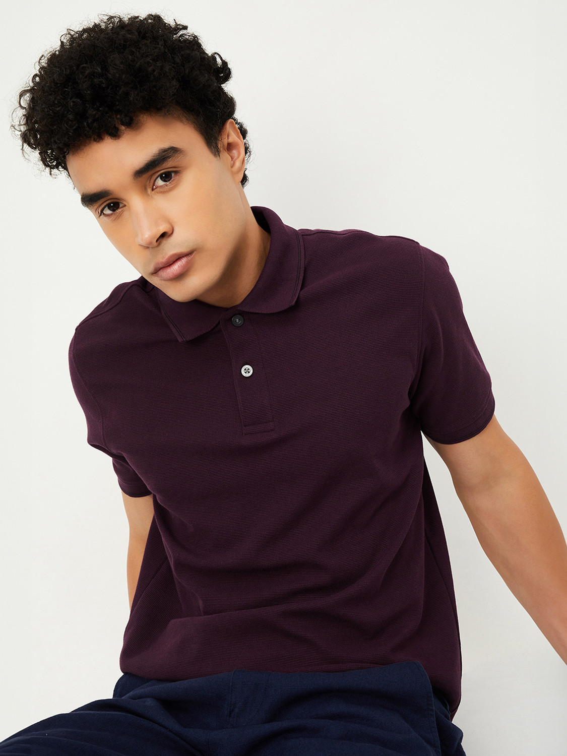 Image of MAX Solid Men Round Neck Purple T-Shirt