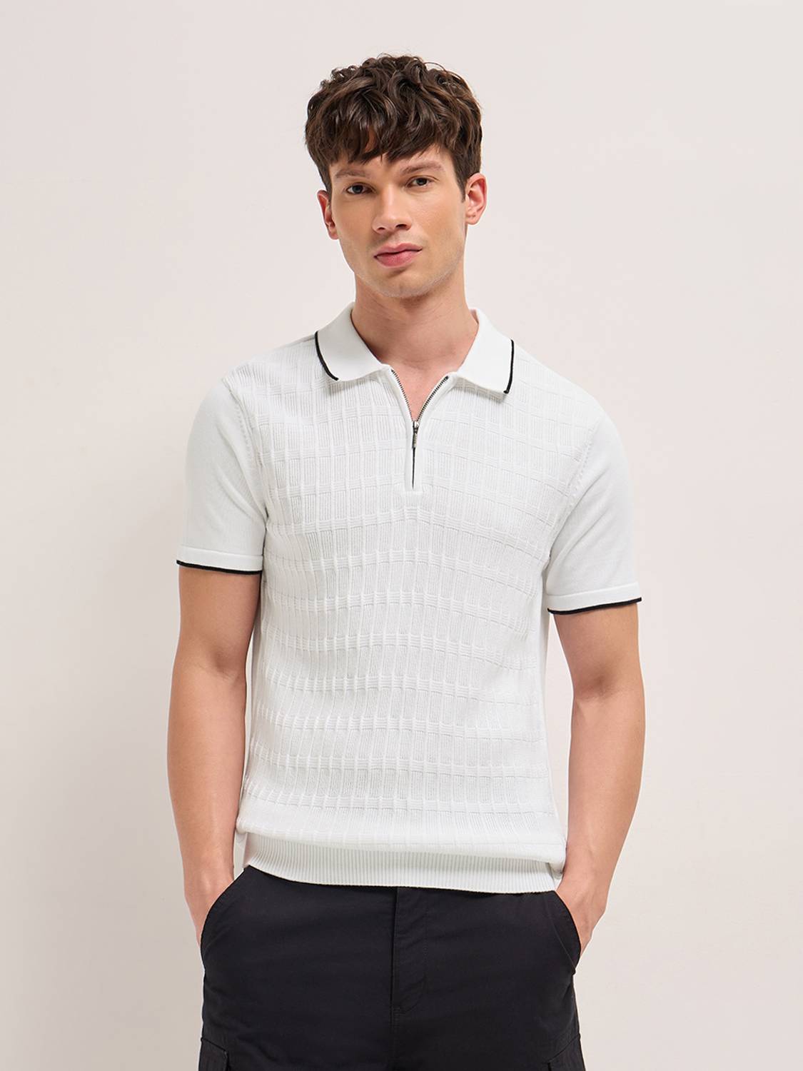 THE BEAR HOUSE Men Self Design Polo Neck Pure Cotton White T-Shir
