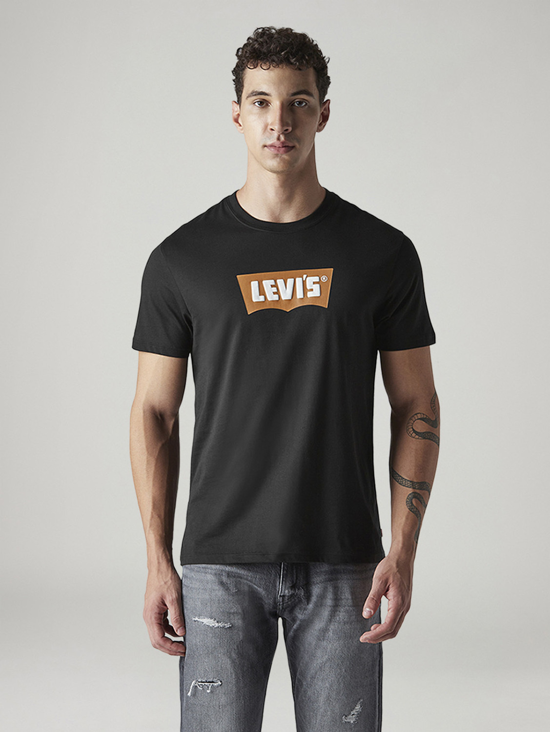 Image of LEVI'S Graphic Print Men Crew Neck Black T-Shirt