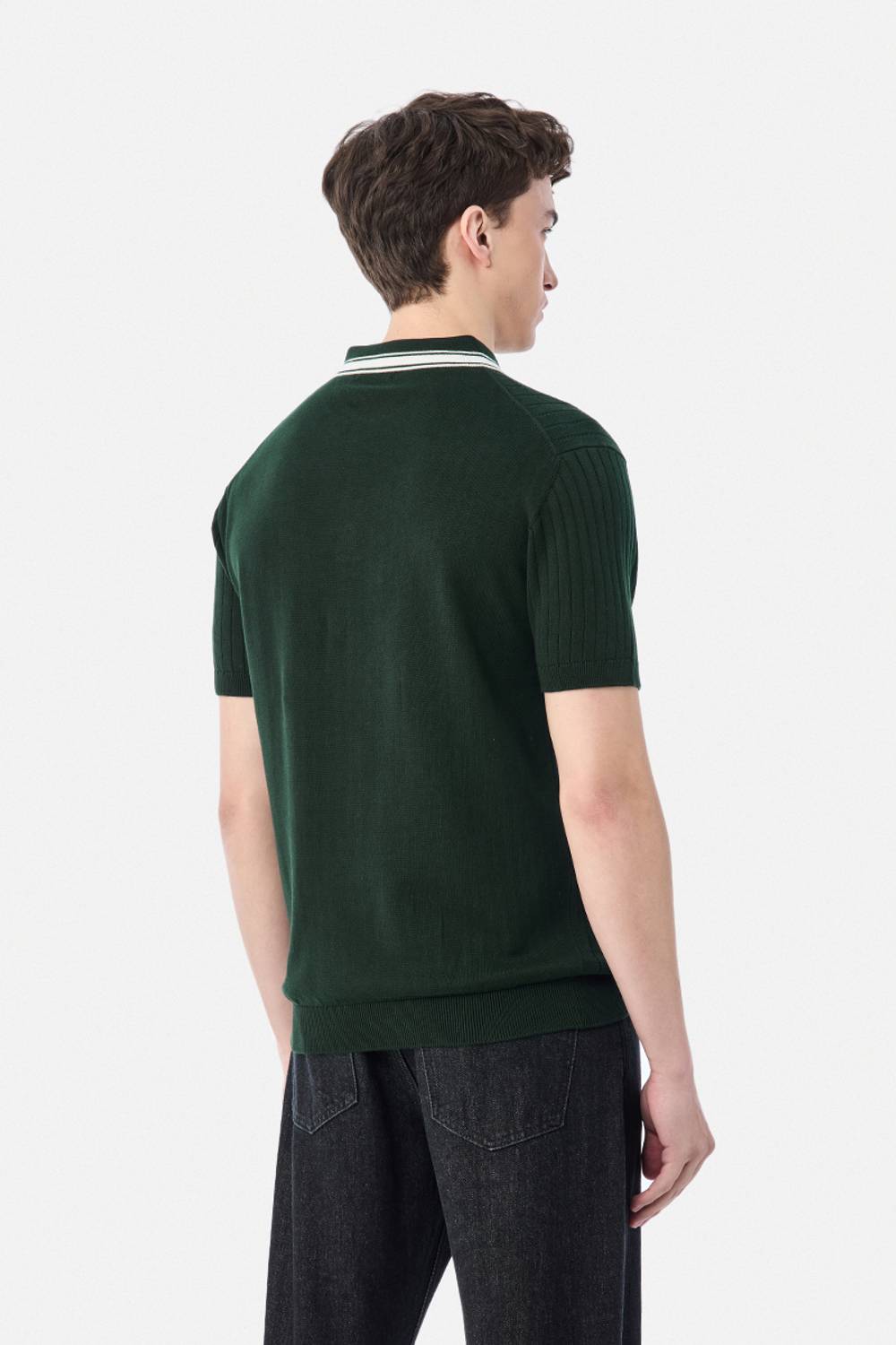 Men Solid Polo Neck Pure Cotton Green T-Shirt - Image 5