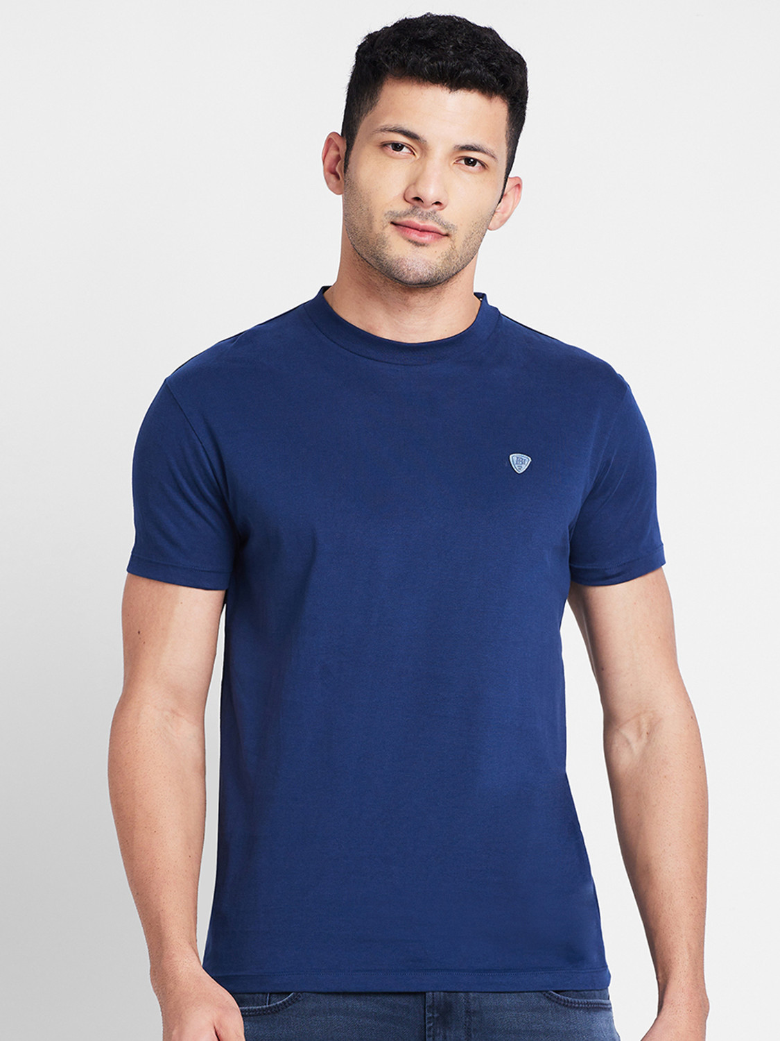 Image of BEING HUMAN Solid Men Round Neck Dark Blue T-Shirt