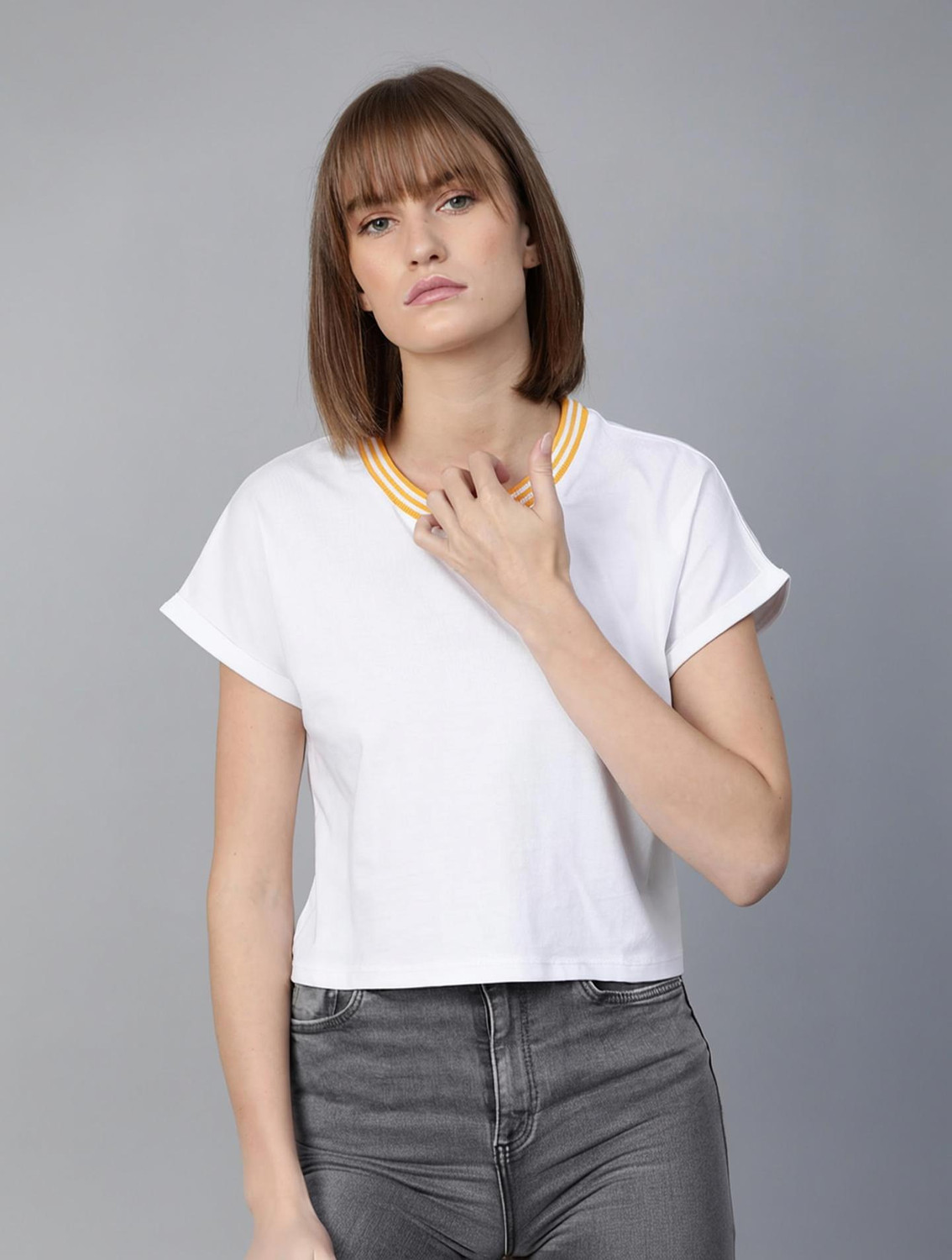 Image of Roadster Solid Women Round Neck White T-Shirt