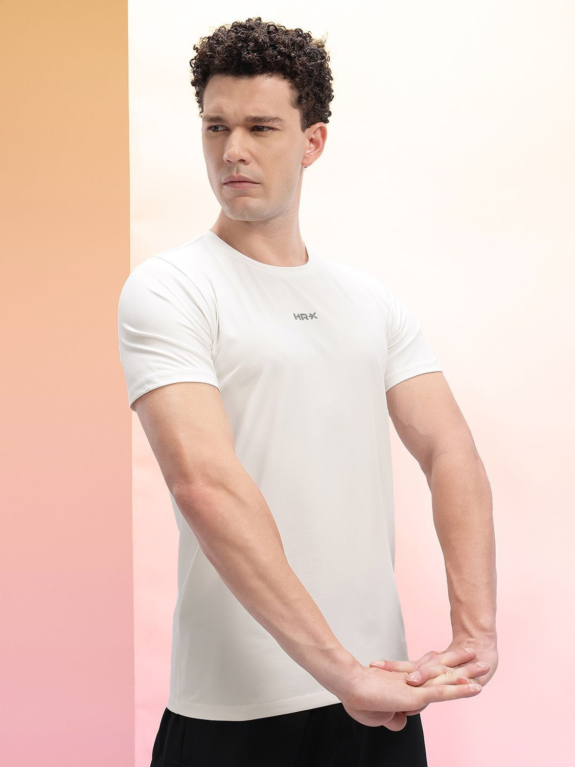 Image of HRX by Hrithik Roshan Printed Men Round Neck White T-Shirt