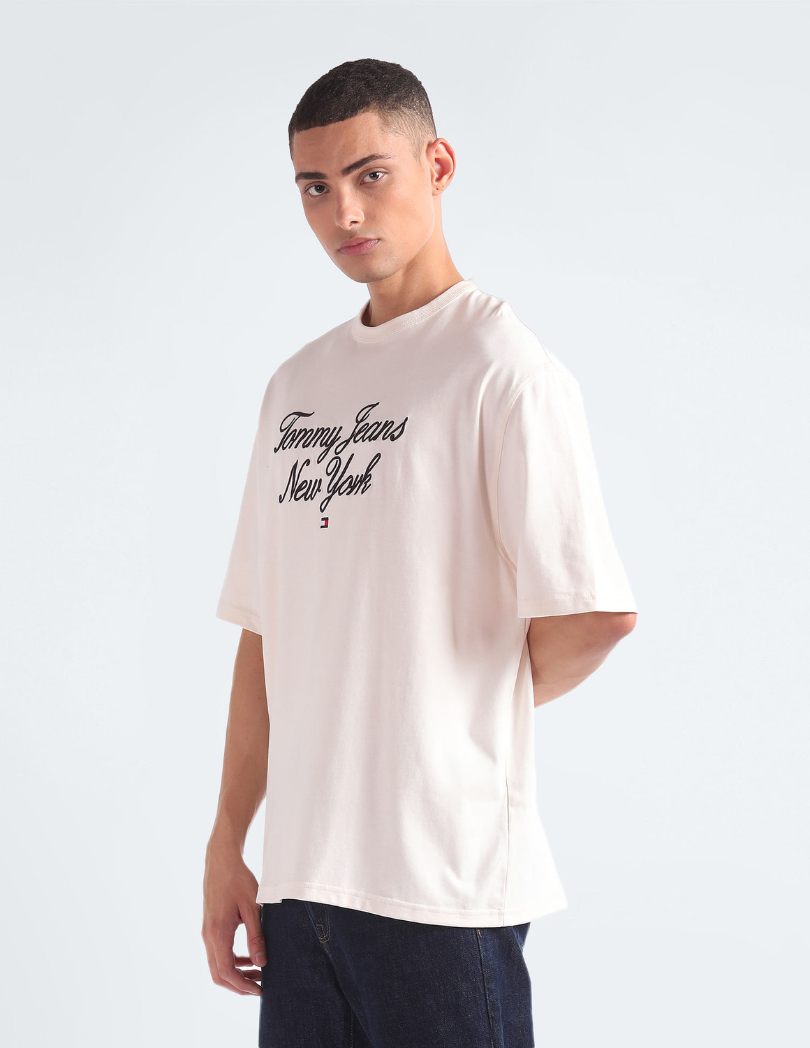 Image of TOMMY HILFIGER Embroidered Men Round Neck White T-Shirt