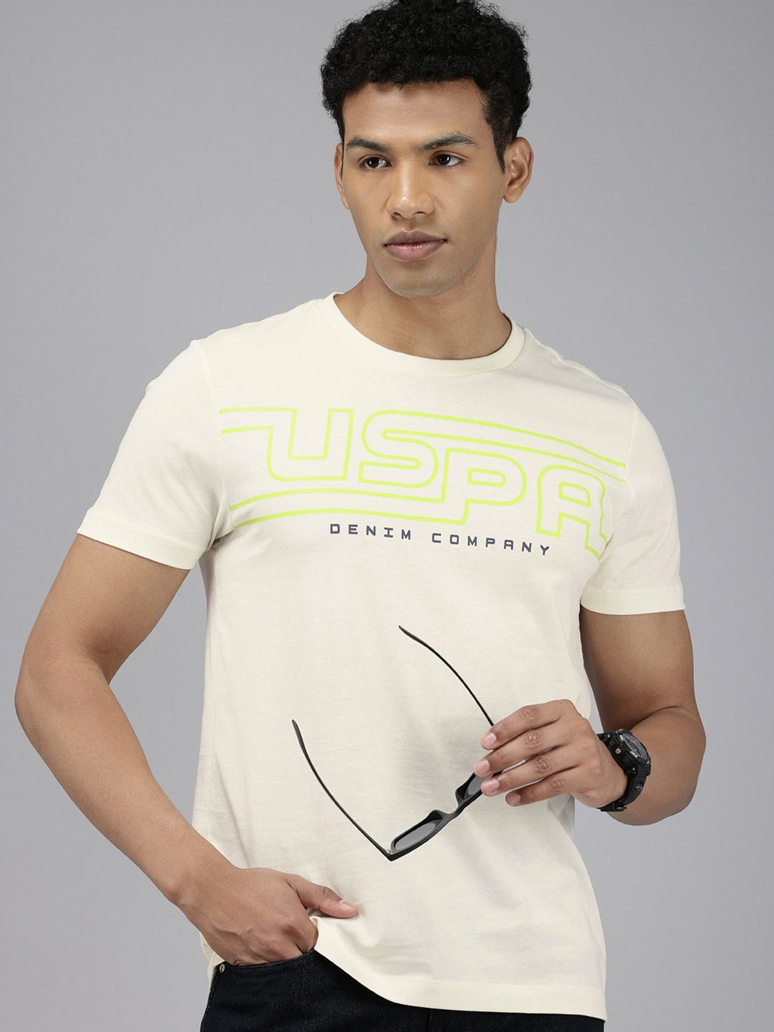 Image of U.S. POLO ASSN. Solid Men Round Neck White T-Shirt