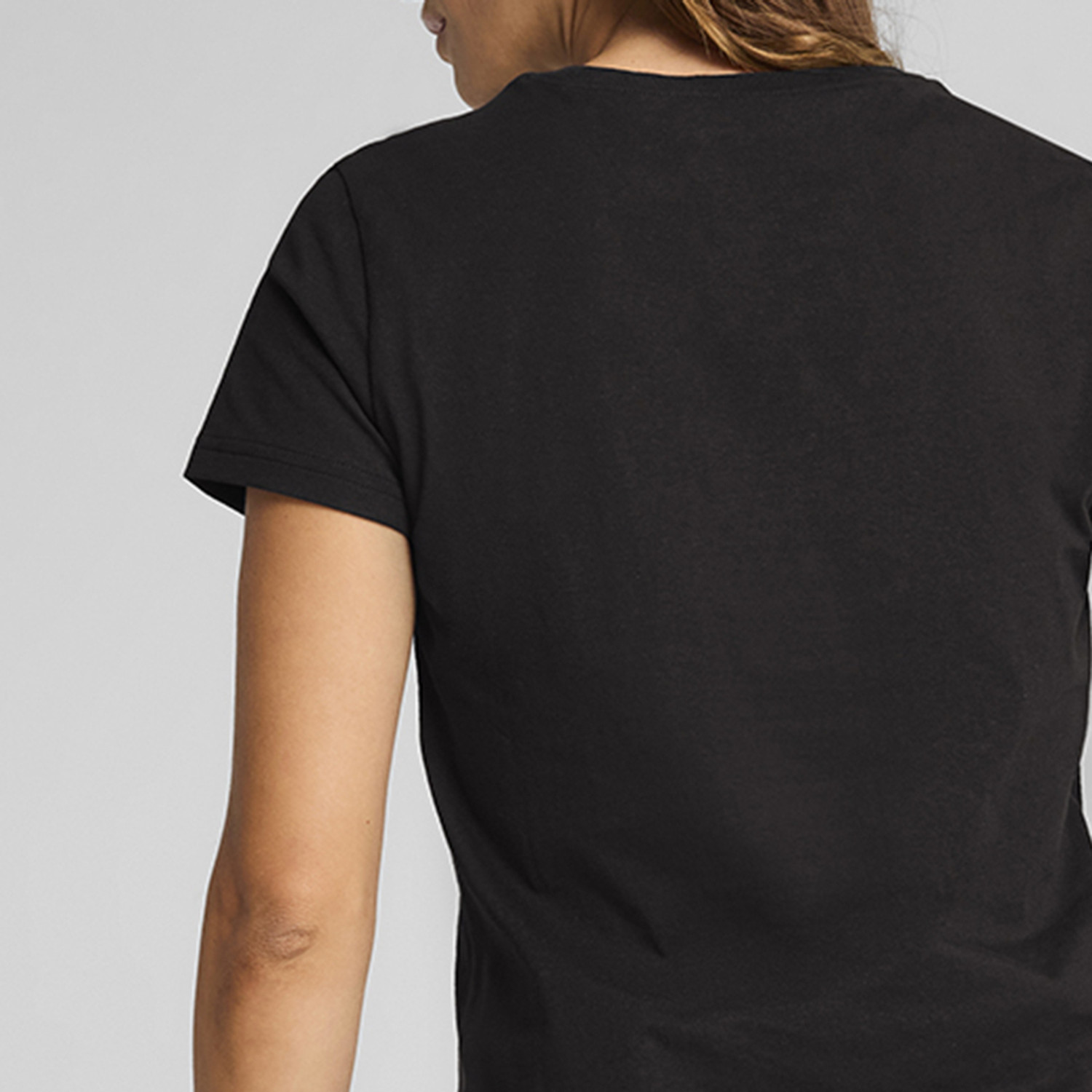 Image of PUMA Printed Women Crew Neck Black T-Shirt