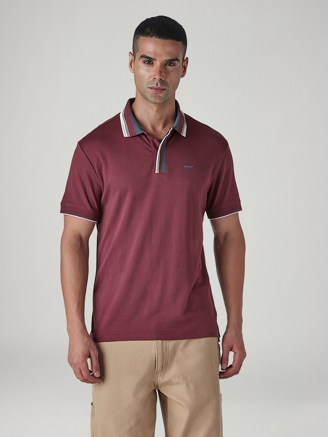 LEVI'S Colorblock Men Polo Neck Maroon T-Shirt