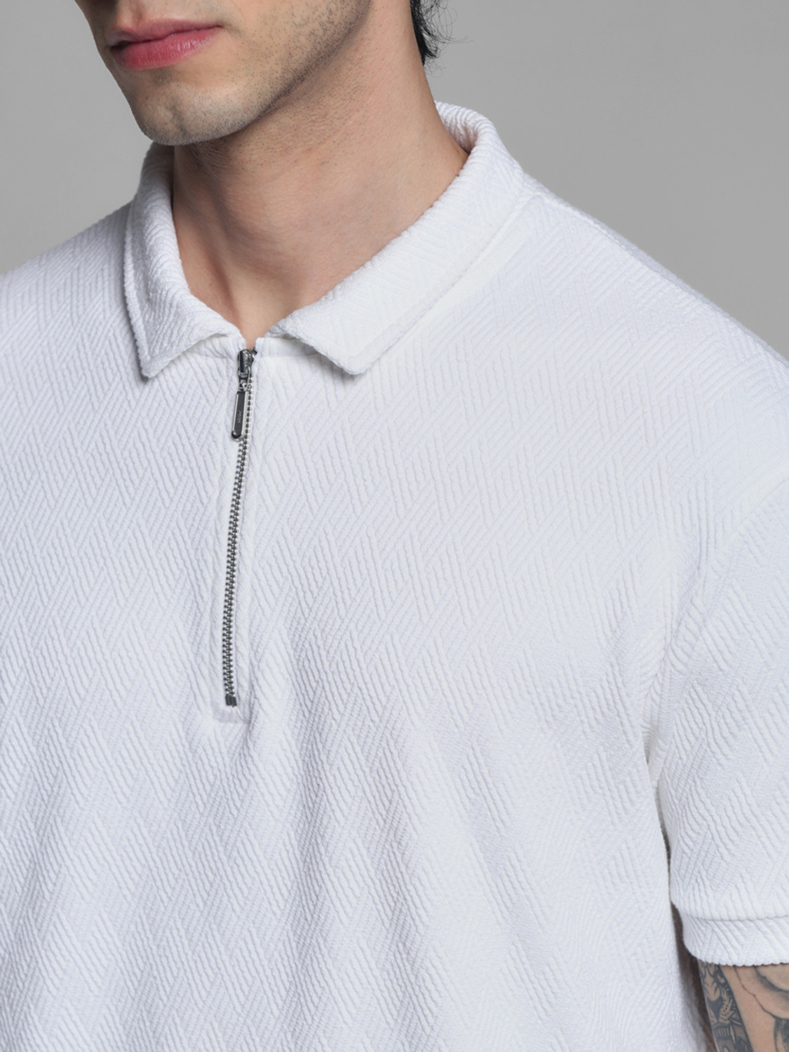 Image of JACK & JONES Solid Men Polo Neck White T-Shirt