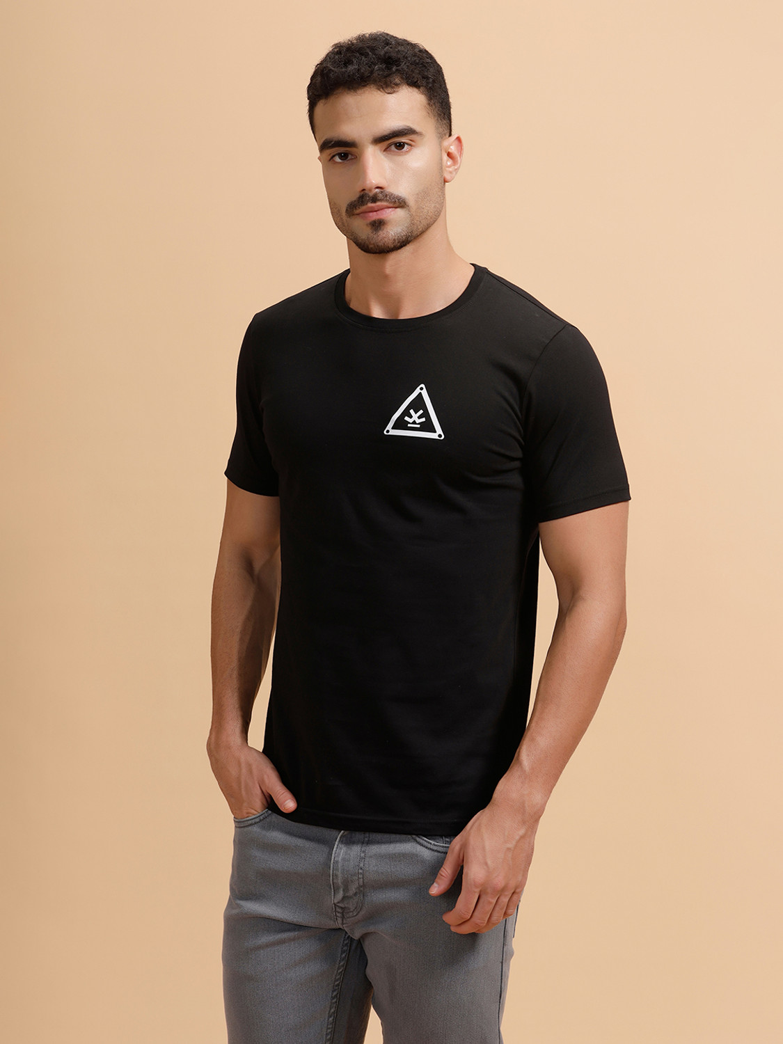 Image of WROGN Solid Men Round Neck Black T-Shirt