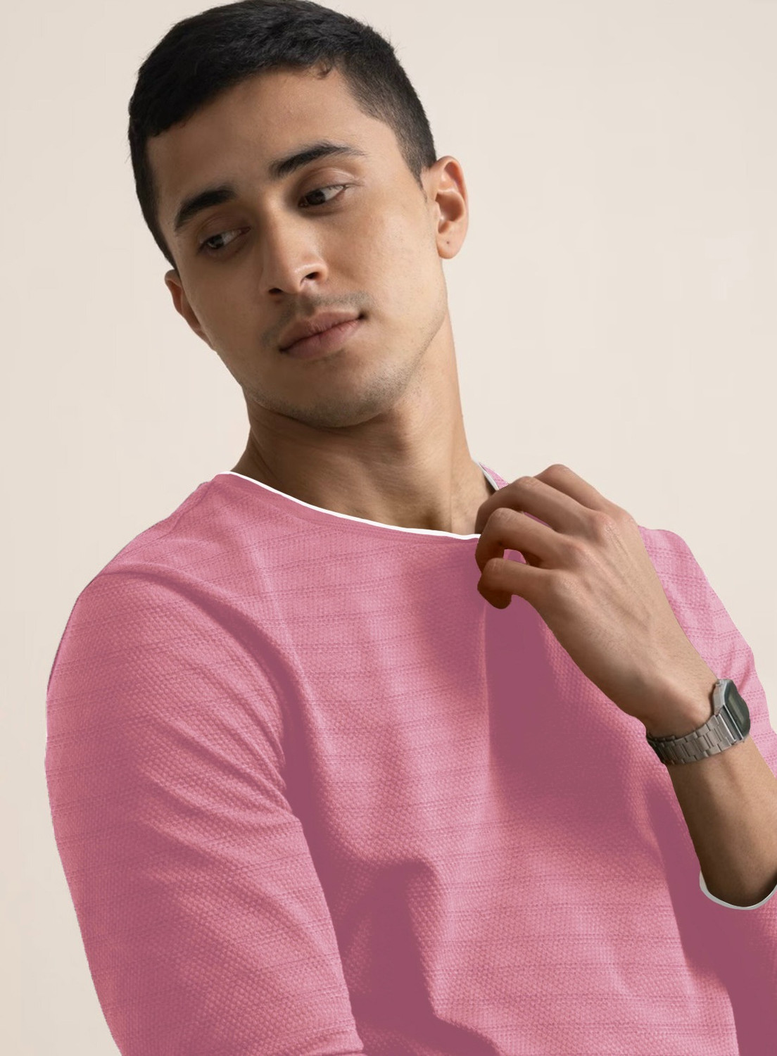 Image of THE DRY STATE Solid Men Round Neck Pink T-Shirt
