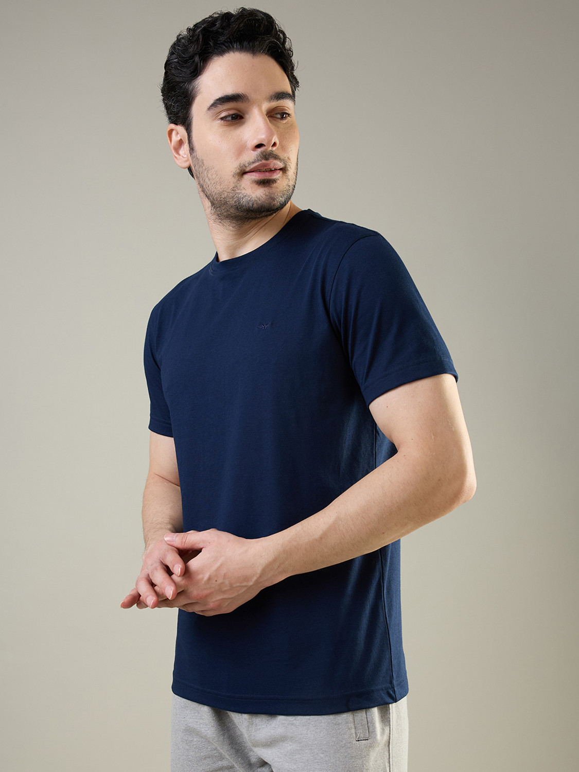 Image of PARK AVENUE Solid Men Round Neck Dark Blue T-Shirt