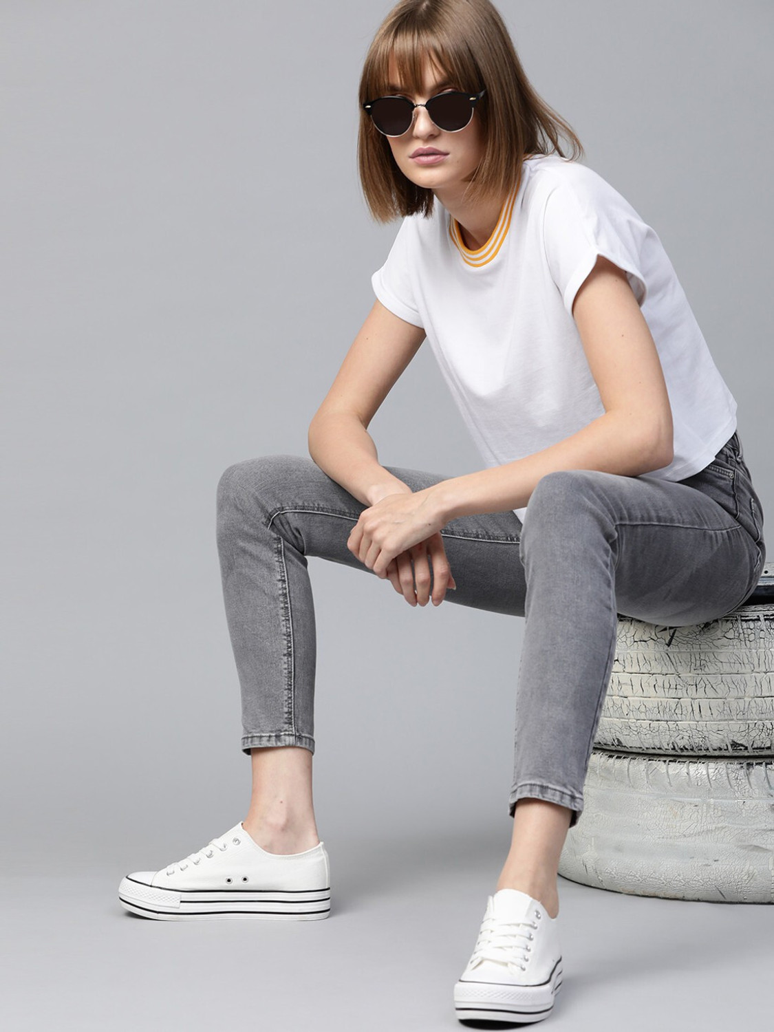 Image of Roadster Solid Women Round Neck White T-Shirt
