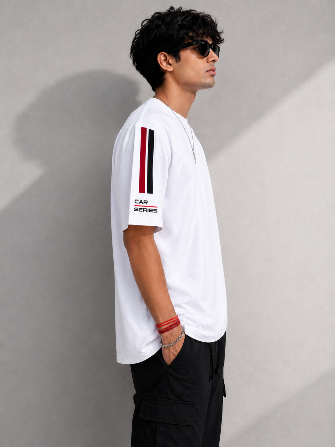 Image of the gavial club Graphic Print, Striped Men Round Neck White T-Shirt