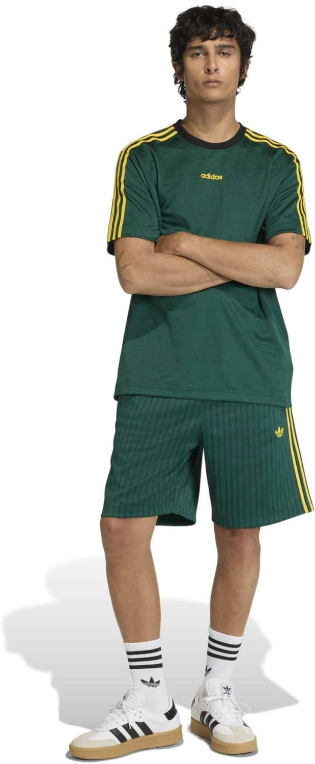 Image of ADIDAS ORIGINALS Printed Men Round Neck Green T-Shirt