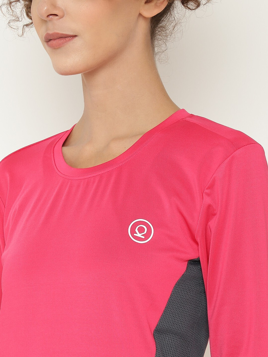 Image of CHKOKKO Solid Women Round Neck Pink T-Shirt