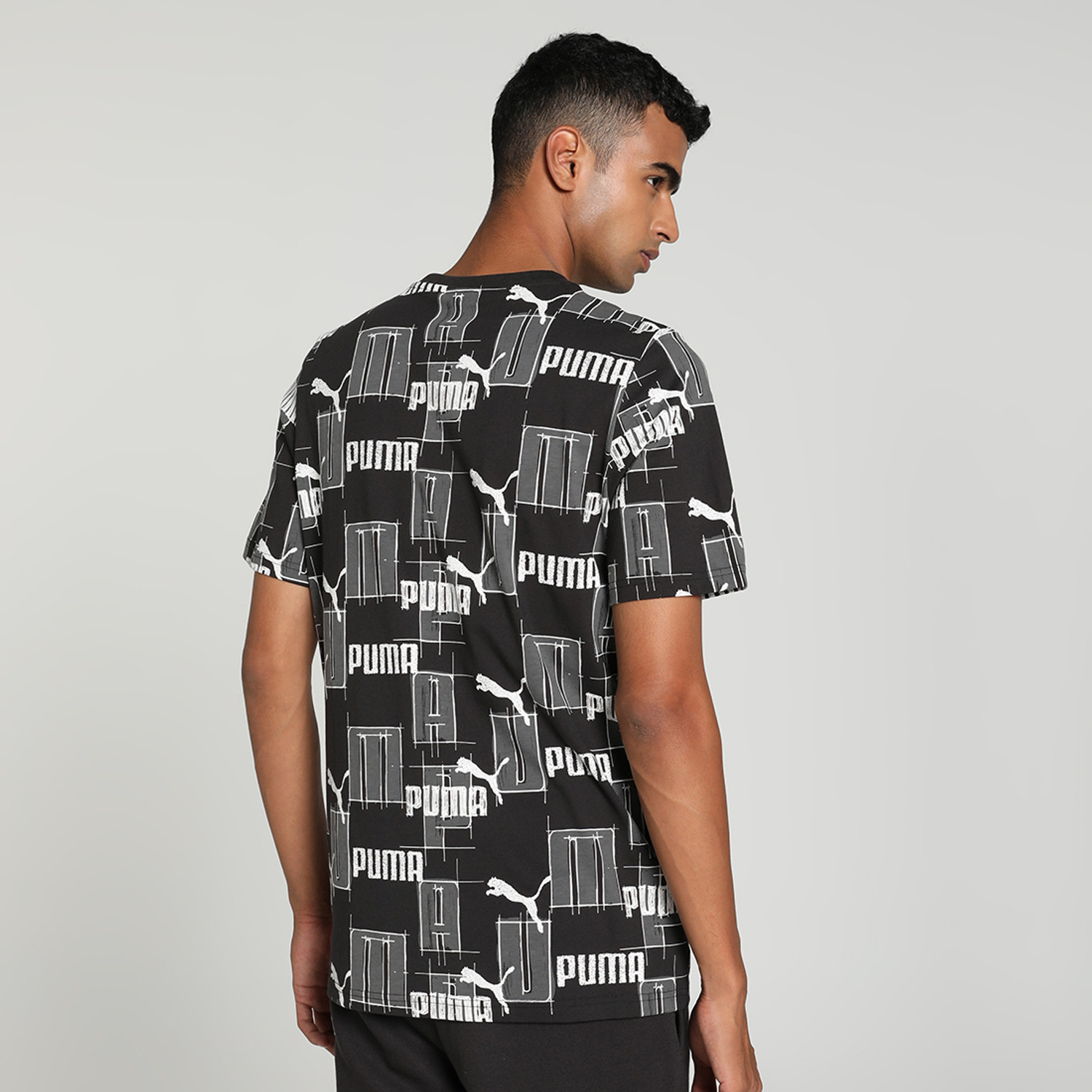 Image of PUMA Printed Men Crew Neck Black T-Shirt